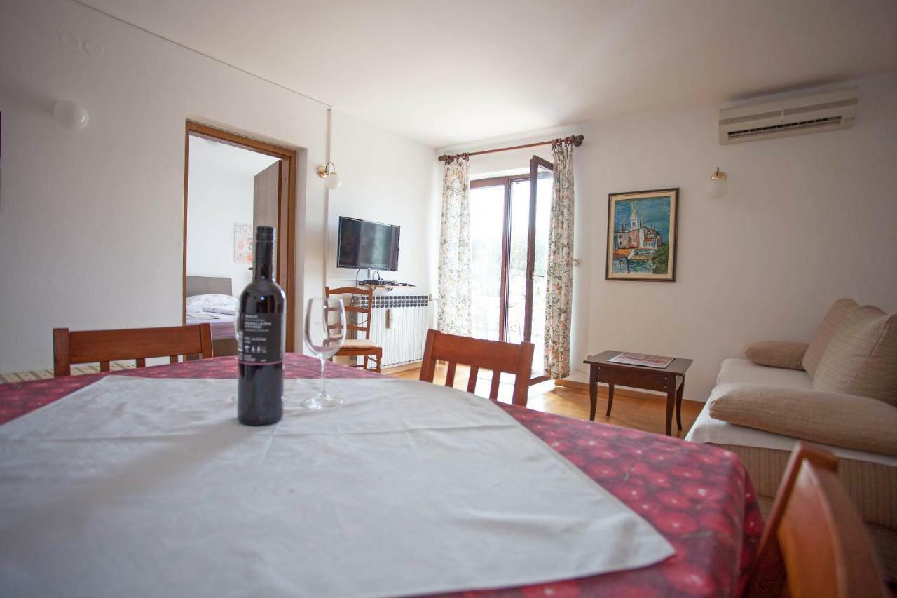 Apartment Studio Sole Rovinj Buitenkant foto